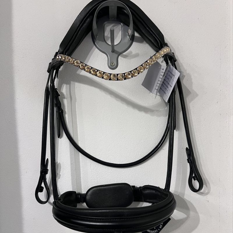 SteinEQUEST Comfort Dressurtrense | Bred Kalveforing & Komfort